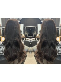 頭皮を傷つけない優しいカラー剤を使用♪気になる白髪も根元まで美しく染め上げ、若々しさを引き出します☆