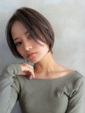 イオ 本厚木(io) ショートヘア似合わせカットグレージュカラーイメチェン小顔