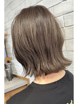 ランズ(LANDS) 【ボブ×グレージュカラー】