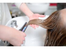 オックスクリエーション OX CREATION 小倉の雰囲気（トリートメント効果を促進★「ケアプロ」を導入！【髪質改善】）