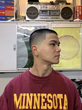 メリケンバーバーショップ フクオカ(MERICAN BARBERSHOP FUK) ハイライトマッシュパーマウルフアッシュブラック