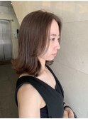 伸ばしかけの方にもお勧めの外ハネミディアムスタイル