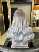 ラピス 横浜(Lapis)&nbsp;ホワイトシルバーシールエクステハイライトブリーチカラー