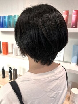 アッシュ 宮前平店(Ash) 大人ショートボブ