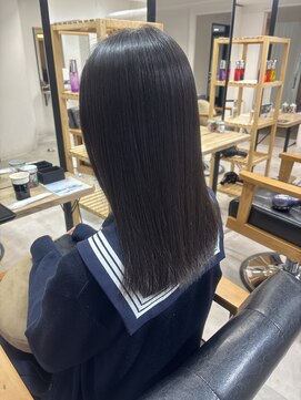 クラン(Chlan) 艶髪ロングストレート