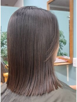 サン(SUN)の写真/幅広い商品の中からお客様1人1人の髪の状態に合わせ、オススメの厳選トリートメントを期間限定でご提供☆