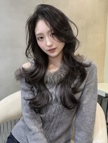 グローアイヴィ 大宮(GLROW IVY)&nbsp;★イメチェンハッシュカット/スモーキーカラー/ワンホンレイヤー