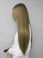 コタ 水戸(COHTA)&nbsp;レイヤーカットミルクティーベージュブリーチなしダブルカラー