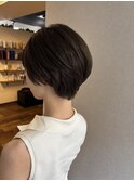 軽やか束感ショート