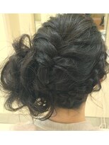 ボブインターナショナル(bob international)&nbsp;編みこみサイドアップ