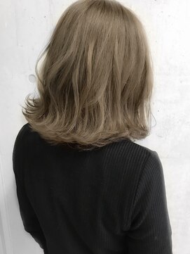 ルノン(LUNON) 【LUNON】切りっぱなしボブ×ミルクティーベージュ