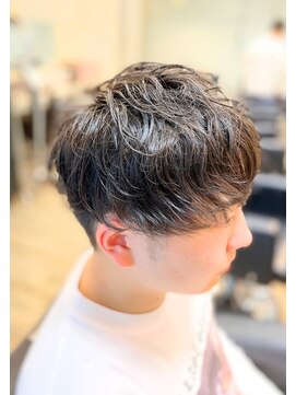 ヘアステージアミカル メンズマッシュパーマ