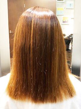 リヴェール 桜山縮毛矯正