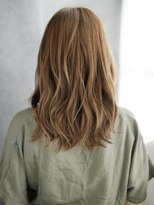 ウル 吉祥寺(ulu)&nbsp;透け感バングのミックスカールスタイル