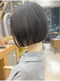 【中鉢】ぱつっとラインの前下がりボブ