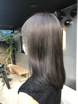 ネイヴィル(navile)&nbsp;◎赤みのない透け感グレージュ