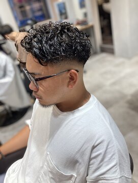 エイトオーミヤ 大宮店(EIGHT omiya) 外国人風アップバングスタイル