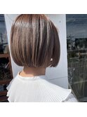 切りっぱなしボブ