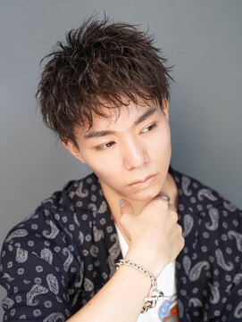 アルファ 新宿(alpha) フェザーパーマ/刈り上げセンターパート/サーフカール[新宿]