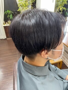 ヴィザヴィ 本蓮沼店(vis a vis) ツーブロックセンターマッシュ