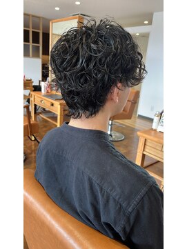 アンソメット 筑後店(UN SOMMET) スパイラルパーマ　波巻きスパイラルパーマ　センターパート