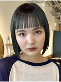 顔周りレイヤーカットグレージュカラーくびれボブショートカット