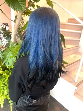 ビーティベーシック(B.t.Basic) ブルー＆毛先ブラック＆グラデーション