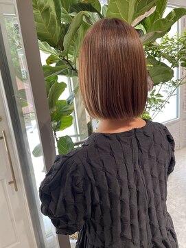 ラベストオイケ(LOVEST OIKE) ハイトーンベージュ系カラー/Erika