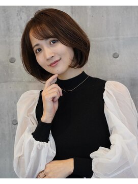 アイスバーグ(eyesburg) 毛先パーマヘルシースタイルこなれヘアマロンベージュ