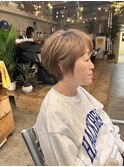明るめベージュショートスタイル