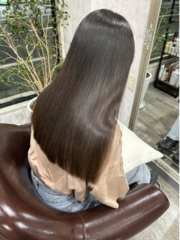 フオラ ヘア 下赤塚店(Fuola HAIR)の写真/髪のお悩みは人それぞれ。一人ひとりにアプローチしたトリートメントで、ワンランク上の仕上がりを叶えます