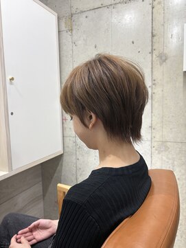 ハツ 橋本(HATSU) ショートウルフ