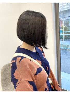 リュール バイ ヘッドライト 北千住店(lueur by HEADLIGHT) 前下がりボブ