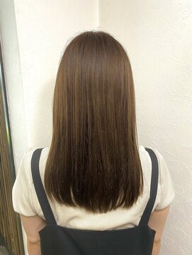 カミコーゼット グレイ(kamiko-Z Gray) 【炭酸シャンプー付き】カット＋カラー＋ヘッドスパ