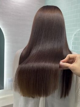 アミューズ(amuse)の写真/関内の髪質改善特化サロン★長年お悩みの強いクセやダメージ毛も本格的な髪質改善でツヤ髪に再生◎