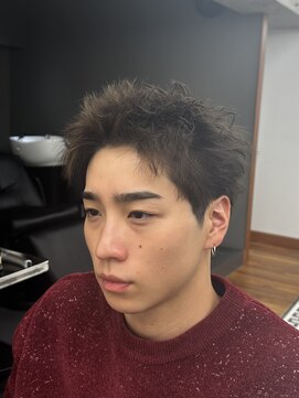 ザデイ カットアンドカルチャーショップ(THE DAY CUT&CULTURE SHOP) ブラウンスパイキーショート【ビジネスパーソンにもオススメ】