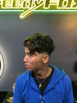 グリーディーフォックス 三軒茶屋(GreedyFOX) 波巻き/マッシュパーマ/ウルフ/ハイライト<理容室>三軒茶屋