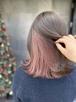 メゾン アヴァロ(Maison Avallo)&nbsp;大人女性のグレージュとインナーピンクベージュ