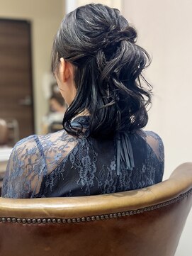 ハーフアップアレンジ