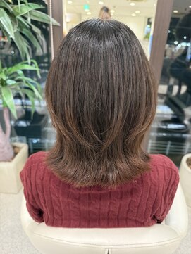 イメージア 10代20代30代ミディアムレイヤーカット