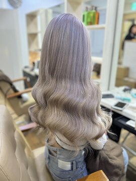 ラピス 新宿(Lapis) 【Lapis新宿】シルバーグレージュ/ハイトーンカラー