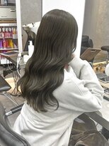 ミラ 新宿(MILA)&nbsp;カーキベージュ/グランマッシュ/黒髪/髪質改善/縮毛矯正/新