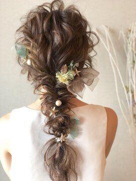 ヘアセットサロンシャルメ 梅田店(Hair Make Salon CHARMER) 結婚式や二次会におすすめ編みおろしスタイル
