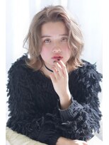 アイビー(Ivy)&nbsp;イルミナカラーを使ったハイトーングレージュ