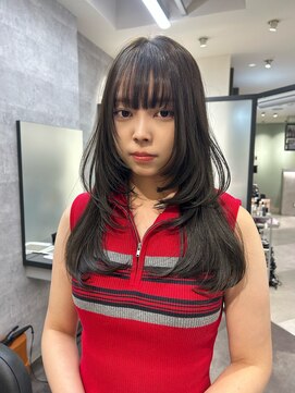 リリー(Lilley) 【lilley 稲永麻衣】レイヤーカット+オリーブグレー 天神/今泉