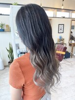 クオリア(Quaria)&nbsp;バレイヤージュハイライトグラデーションカラーベージュカラー