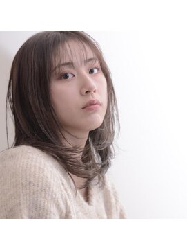 ドルセ(Dulce) レイヤーミディアム× シースルーバング