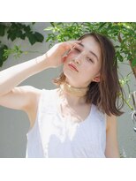 ミットバイツリー センター北(mit by tree)&nbsp;大人ヘルシーペールベージュウェーブ切りっぱなしロブ