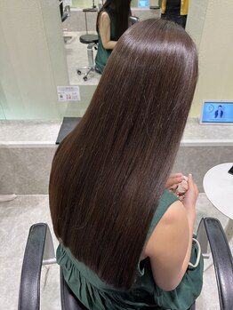 リー 尼崎(Lee)の写真/話題の《酸性ストレート》でダメージレスに髪質改善☆広がりが気になる方、朝に楽がしたい方におすすめ◎