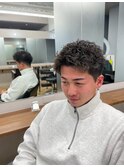 刈り上げスパイキーショート